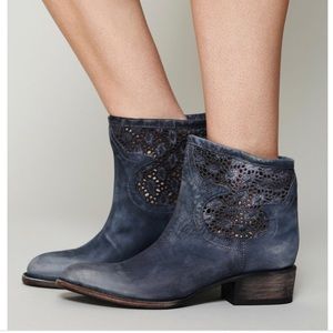 Free bird by Steven bootie